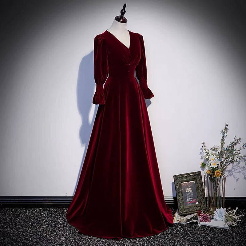 Vintage Long Sleeve Burgundy Velvet Prom Dress -DollyGown