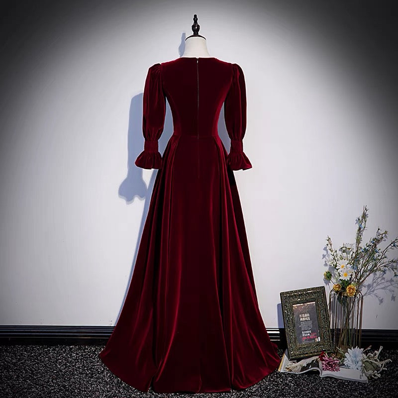 Vintage Long Sleeve Burgundy Velvet Prom Dress Vintage Long Sleeve Burgundy Velvet Prom Dress