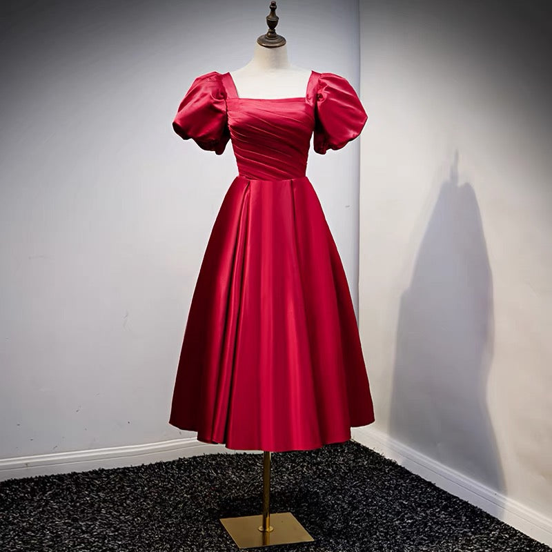 Vintage inspired Red Short Bridesmaid Dress with Sleeves Vintage inspired Red Short Bridesmaid Dress with Sleeves