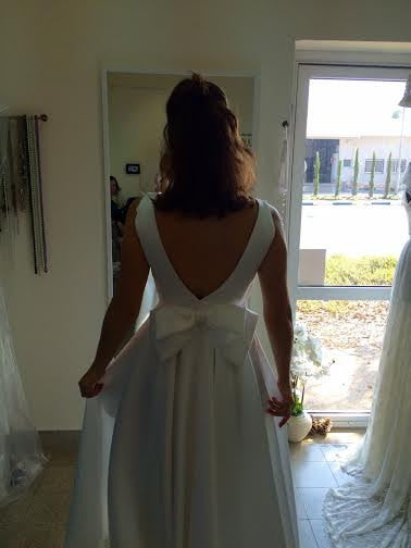 50s V-Neck Vintage Tea Length Wedding Dress with Pockets 50s V-Neck Vintage Tea Length Wedding Dress with Pockets