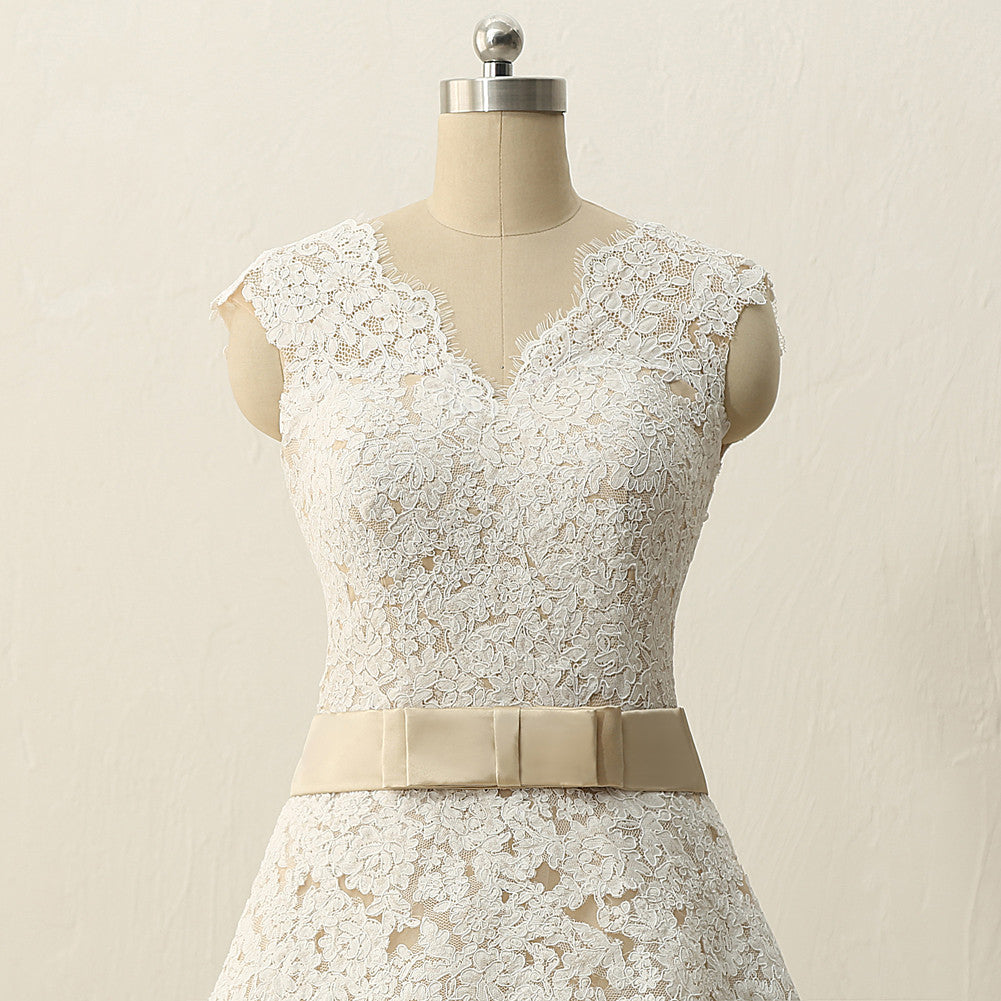Champagne 50s Style Lace Tea Length Wedding Dress with Cap Sleeves Champagne 50s Style Lace Tea Length Wedding Dress with Cap Sleeves